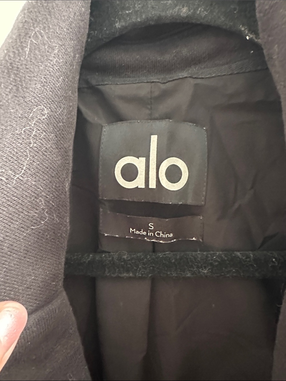 ALO Yoga Black Long Quilted Trench Coat - Picture 2 of 5